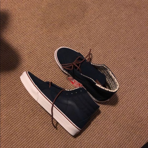 Never worn - Picture 3 of 4